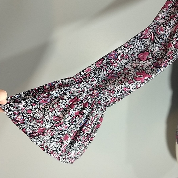 BCBGeneration boho style floral blouse, sz S. - Picture 4 of 7